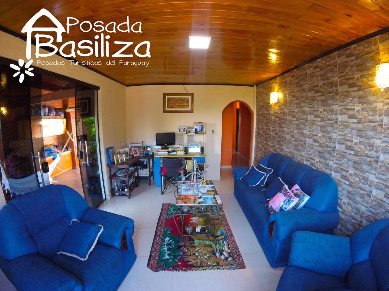 Posada Basiliza, Encarnacion Py Exterior foto